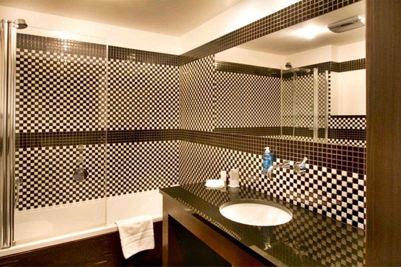 Art Hotel  William-Slovakia-BRATISLAVA 1-General view-3