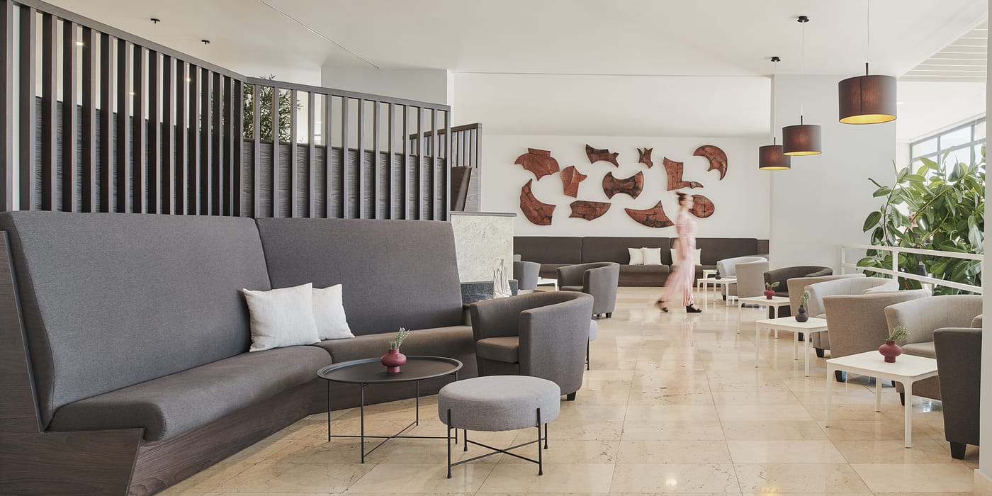 Bluesun-Hotel-Neptun-Bar-46