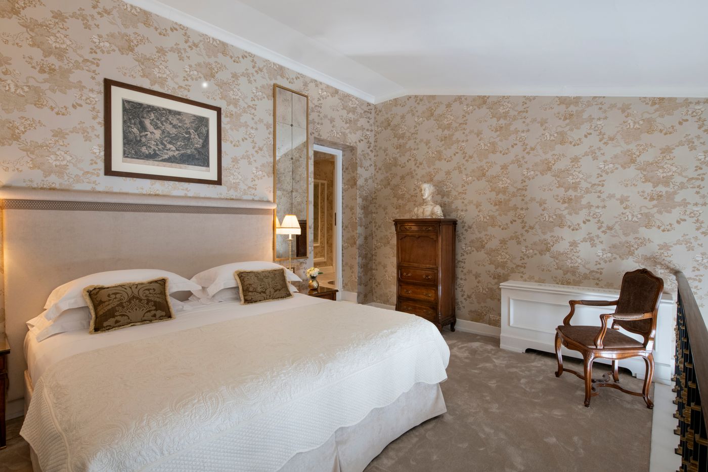Helvetia---Bristol-Firenze---Starhotels-Collezione-Room-41