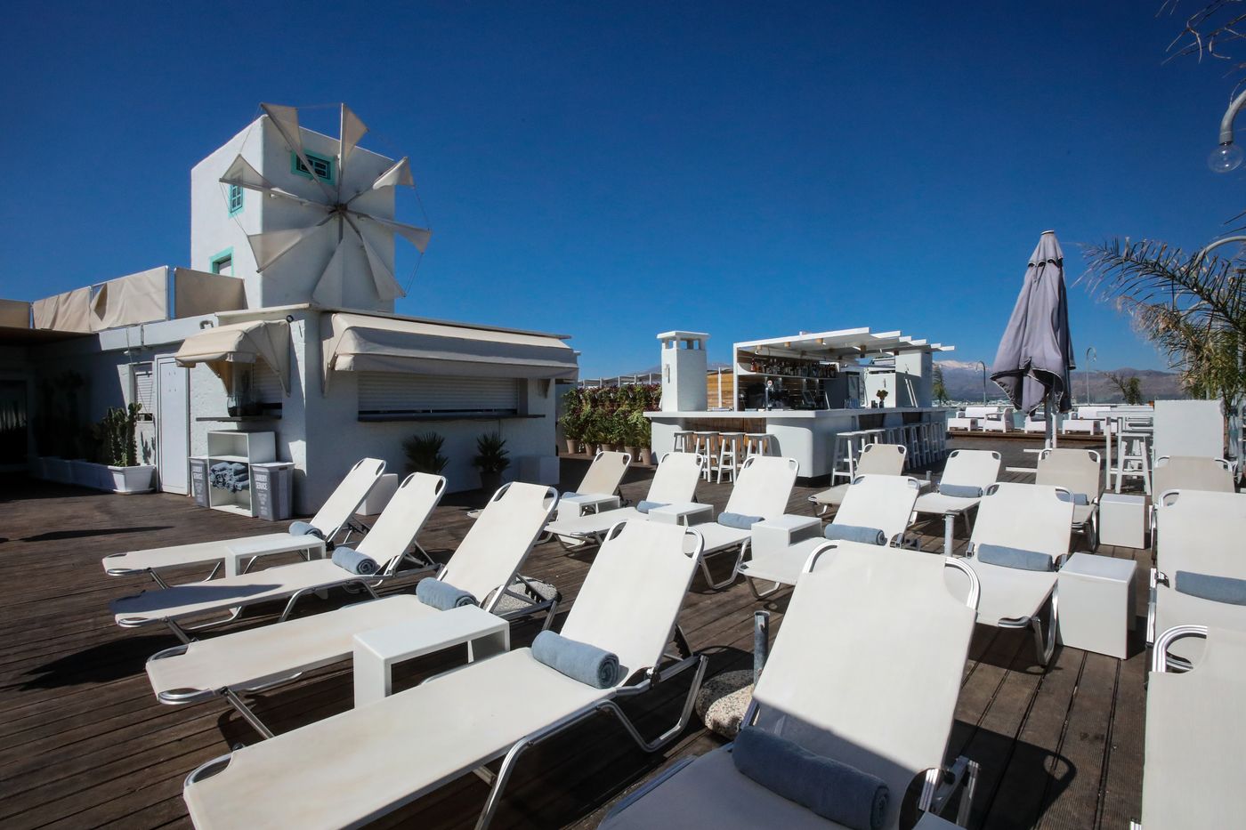 Capsis-Astoria-Heraklion-Pool-16