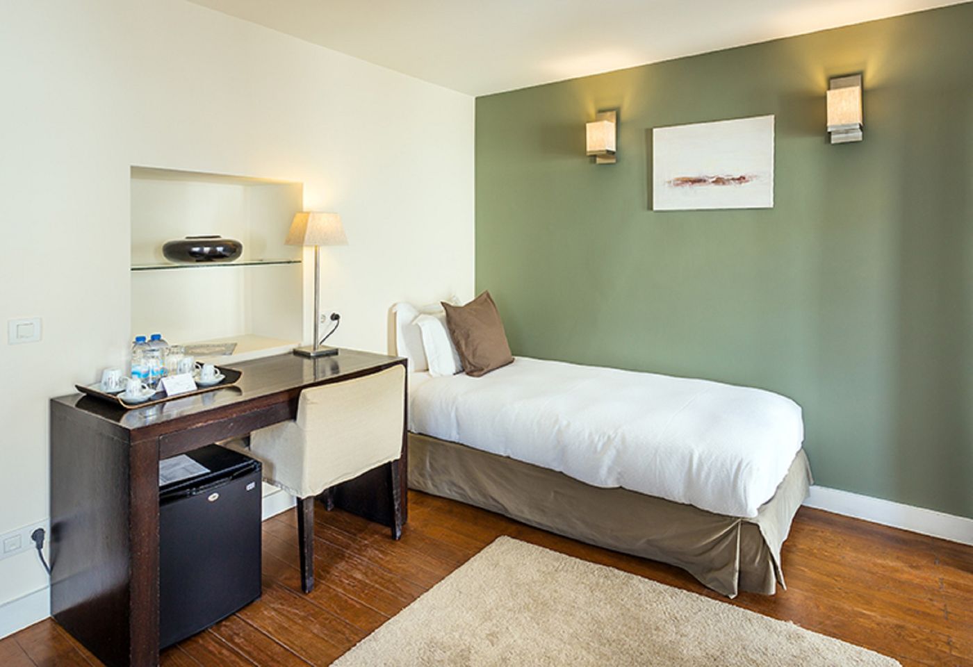 York-House-Hotel-Room-14