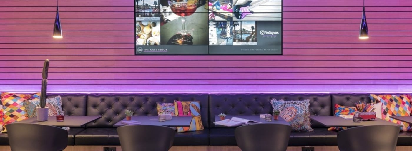 Moxy Glasgow Merchant City-United Kingdom-Glasgow-Lobby-7