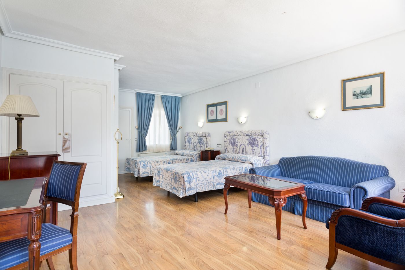 Osuna-Feria-Madrid-Room-20