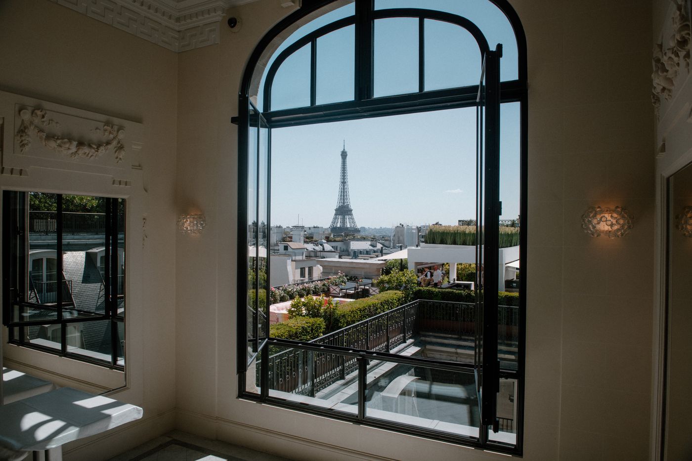 The-Peninsula-Paris-Terrace-13