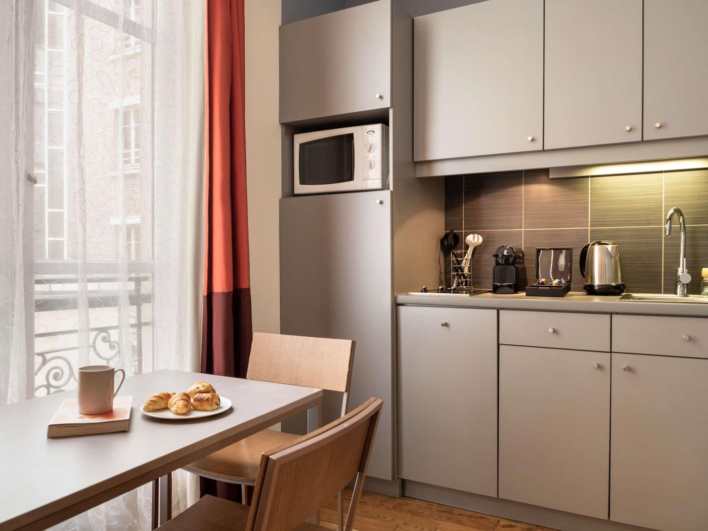 Aparthotel-Adagio-Paris-Opera-Room-4