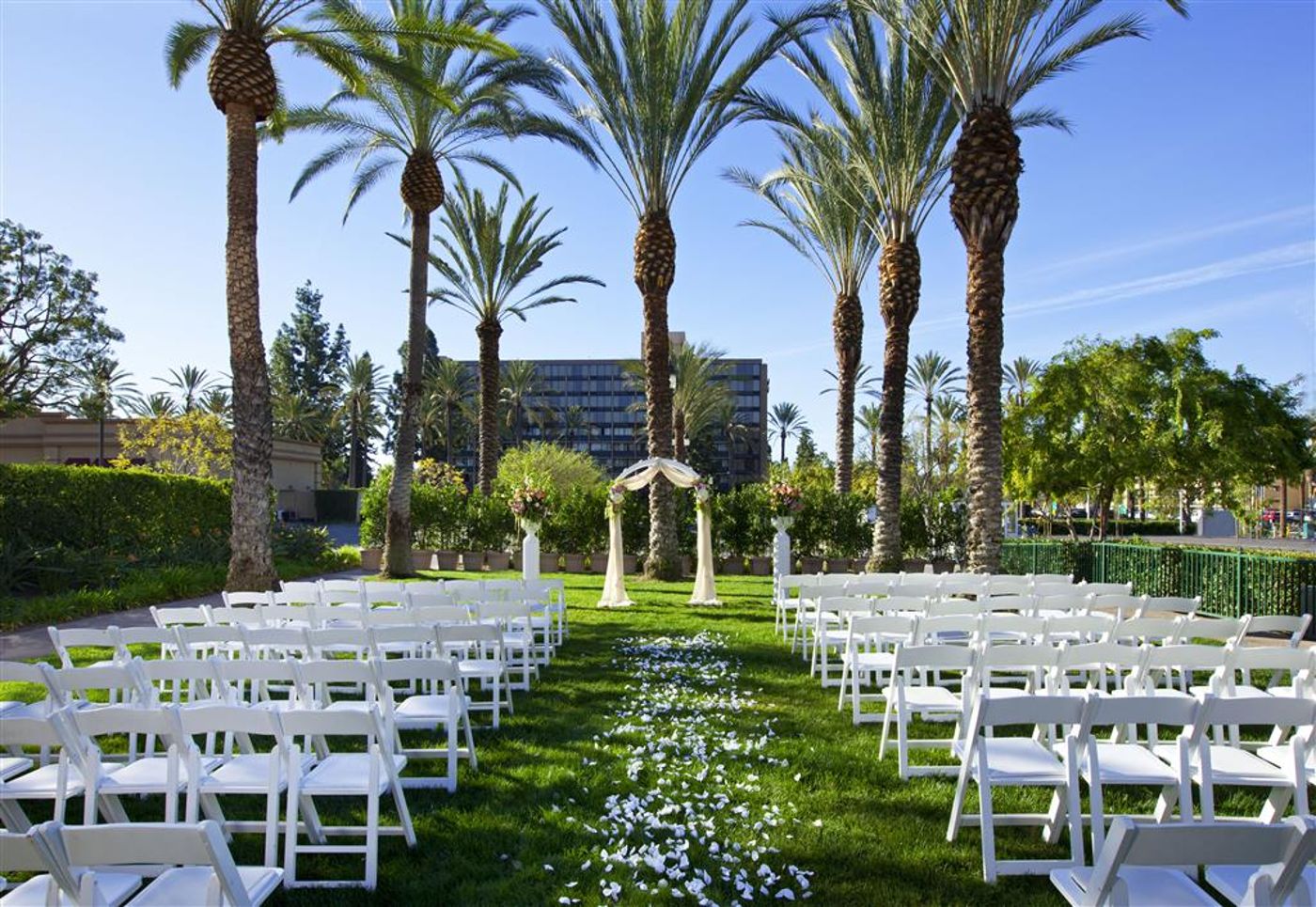 Sheraton-Park-Hotel-at-the-Anaheim-Resort-General-view-81