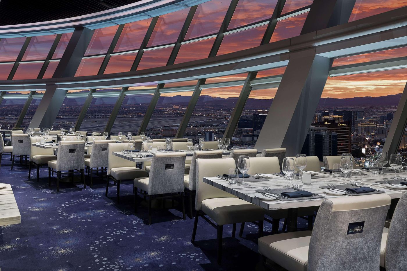 The-Strat-Hotel--Casino---Tower-Restaurant-51