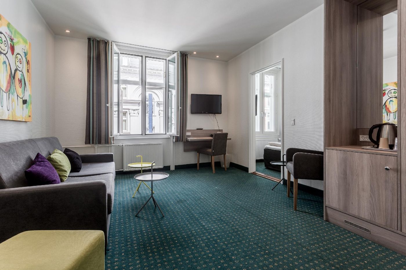 Copenhagen-Star-Hotel-Room-6