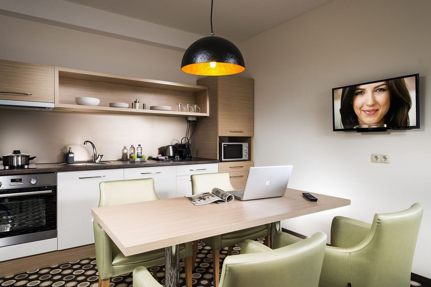 Bo33-Hotel-Family-and-Suites-Room-11