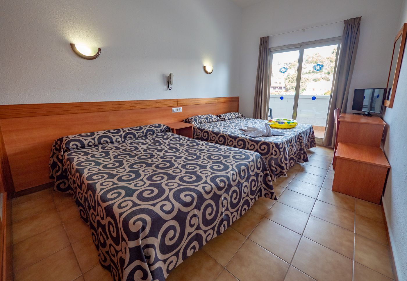 Santa Susanna Resort