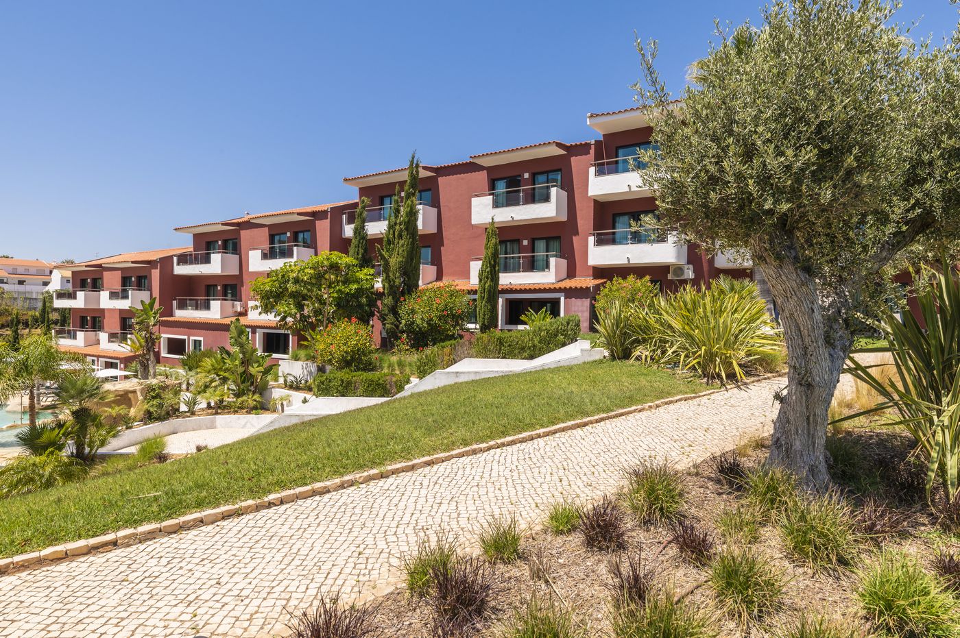 Topazio Vibe Beach Hotel & Apartments - Adults Only