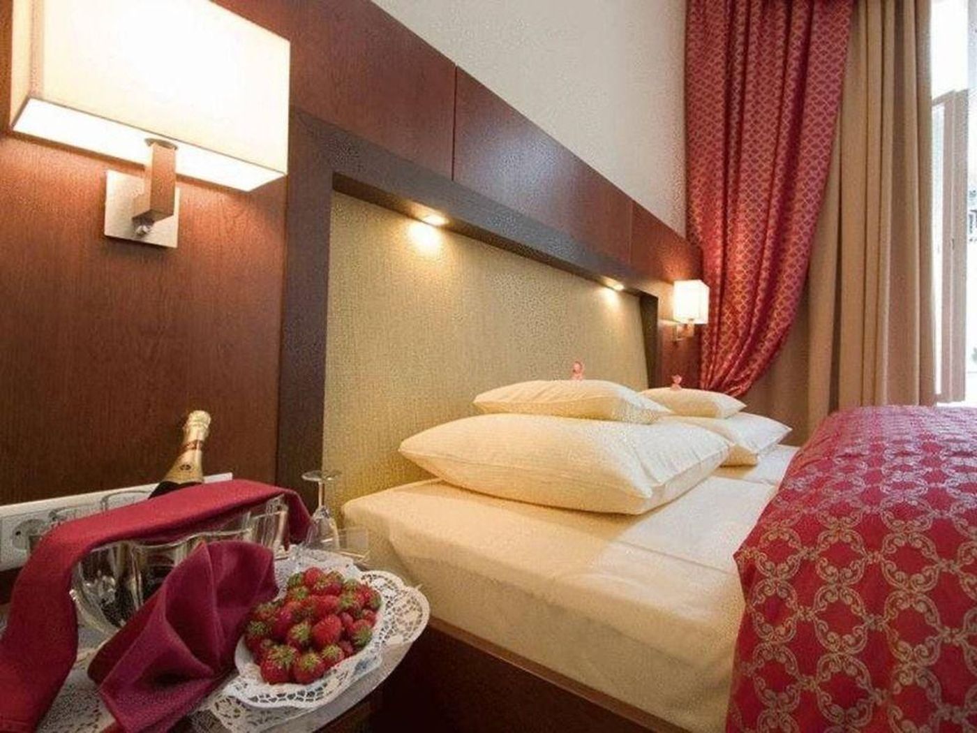 Hotel Augusta-Germany-BERLIN-General view-10