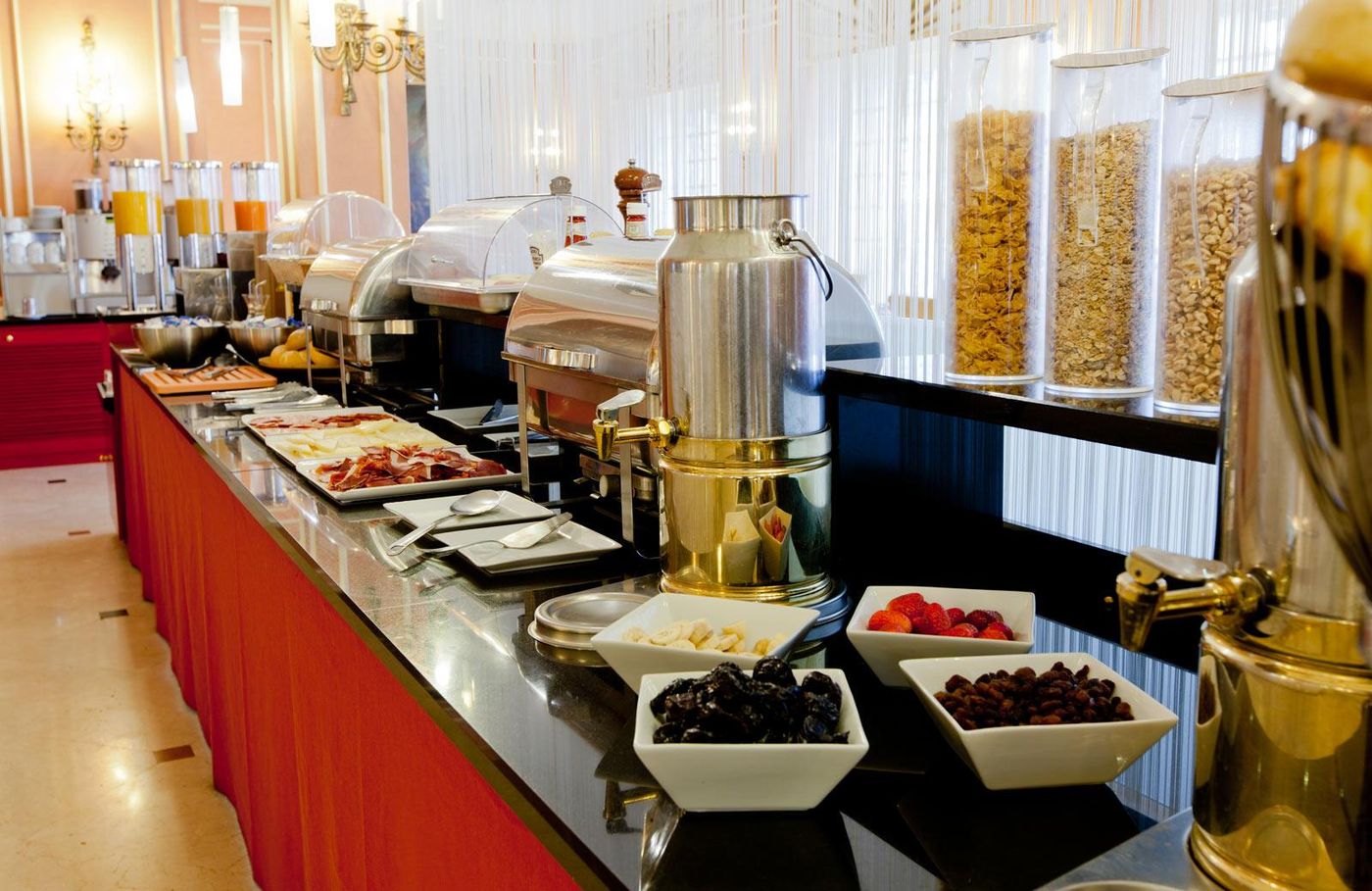 Hotel-Arosa-Restaurant-53