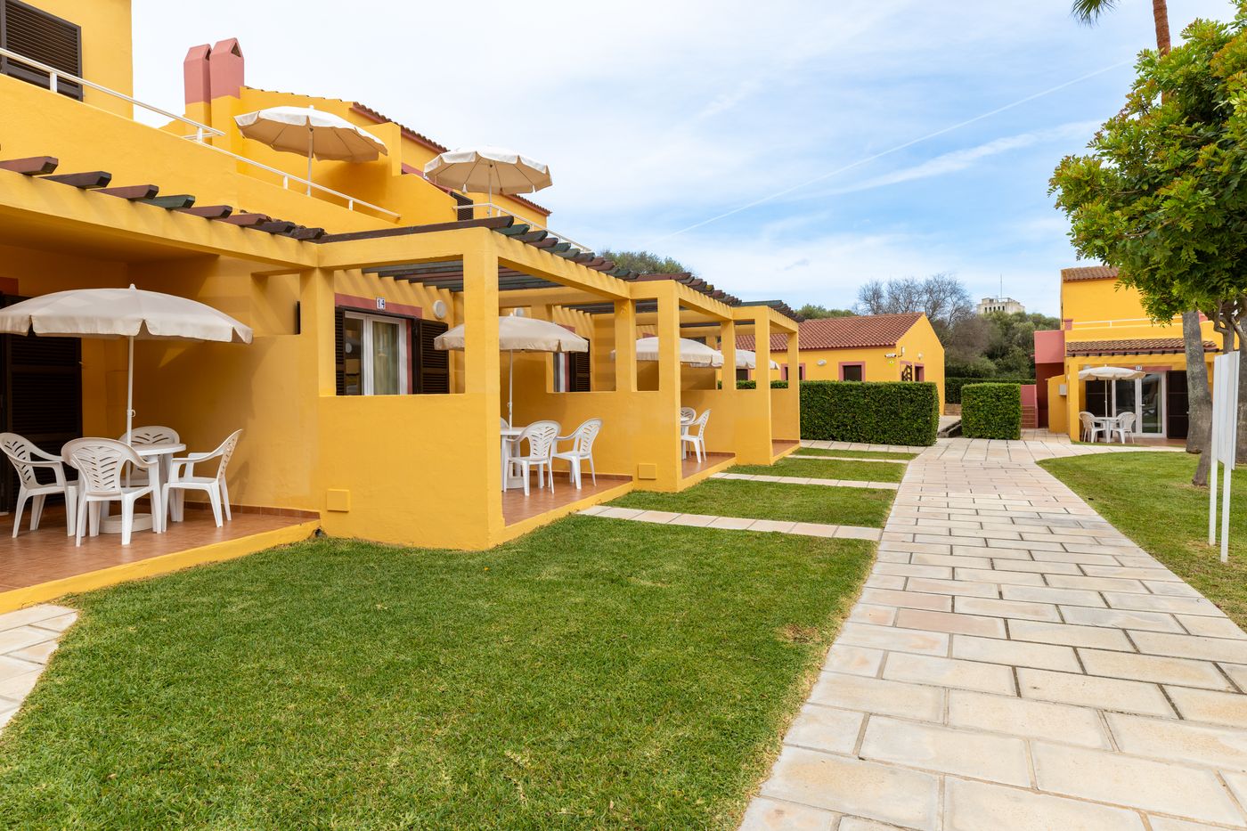 Ses-Anneres-General-view-11