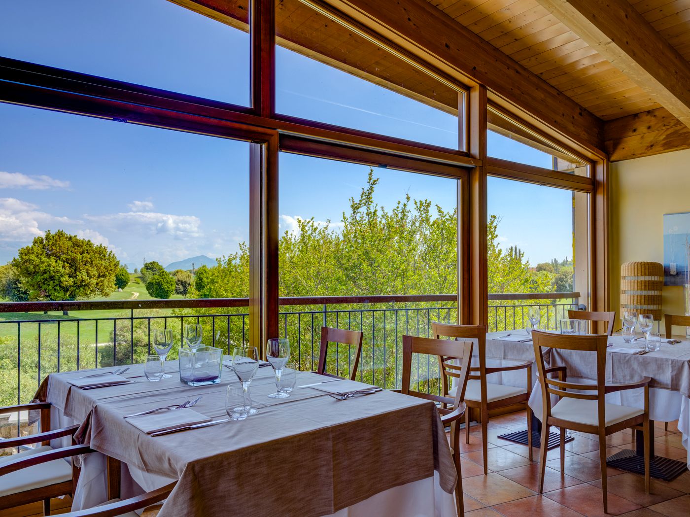 Active Hotel Paradiso-Italy-Castelnuovo del Garda-Restaurant-1