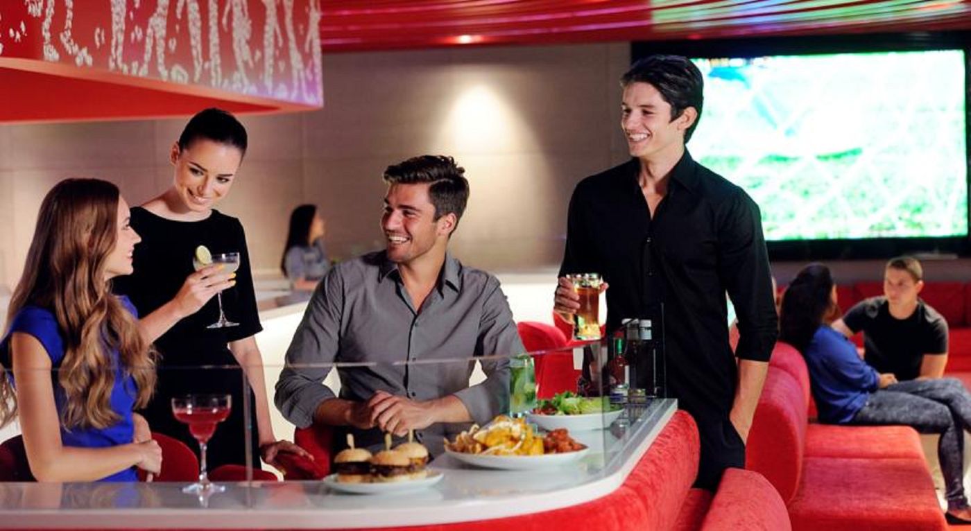 JW-Marriott-Hotel-Dubai-Restaurant-10