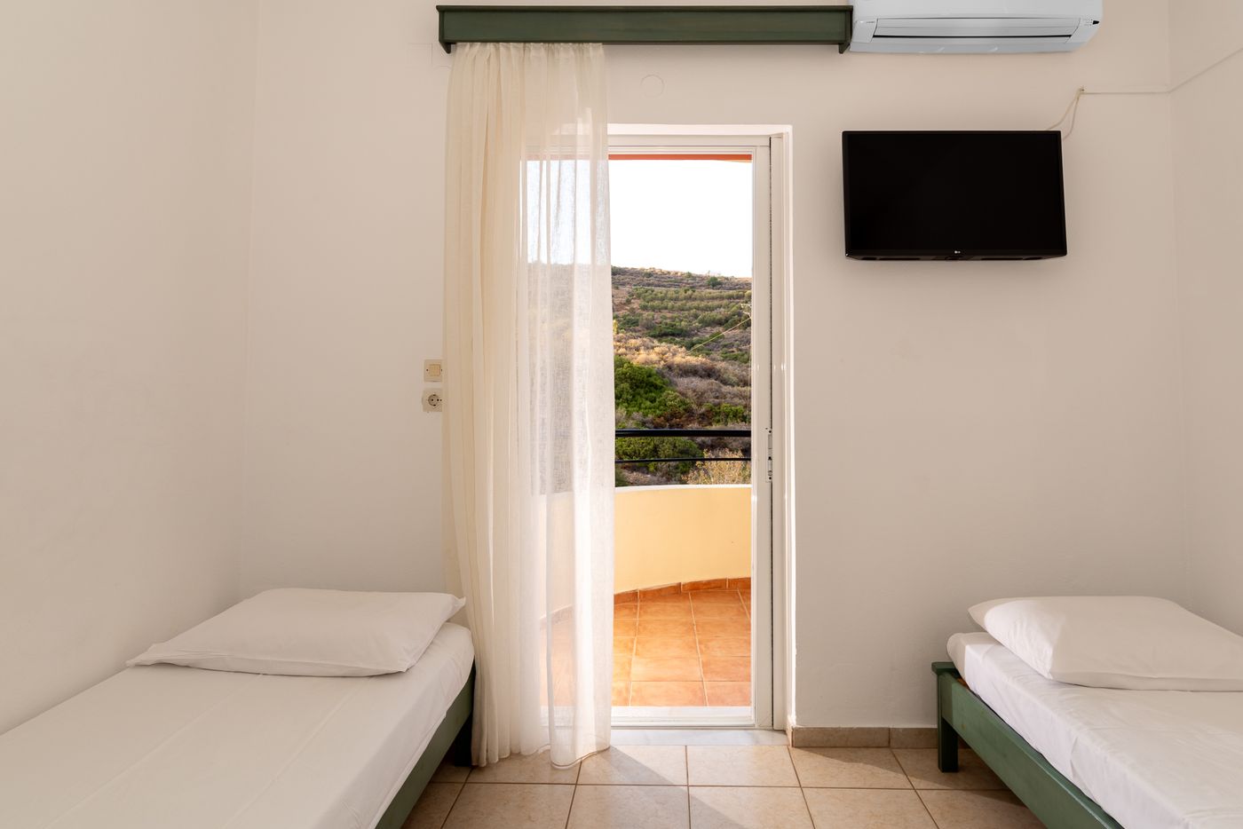 Elpis-Studios---Apartments-Room-37