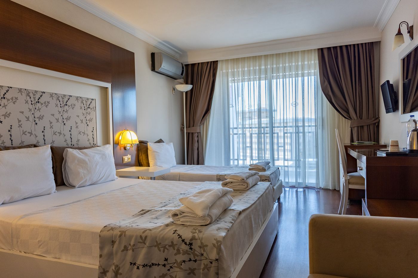 Sentinus-Hotel-Room-13