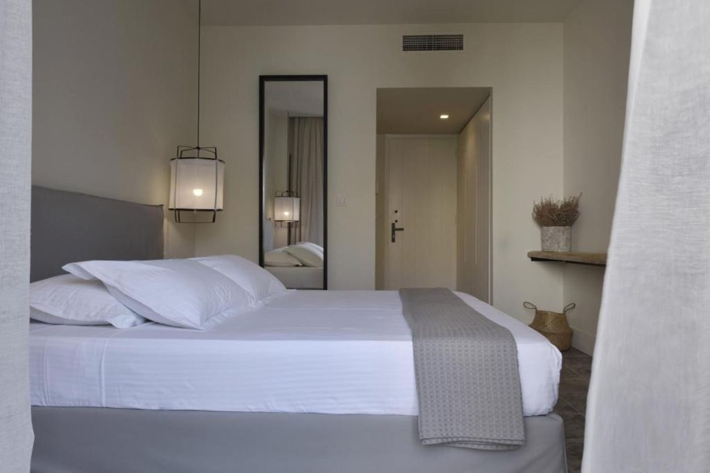 Kefalonia-Grand-Room-12