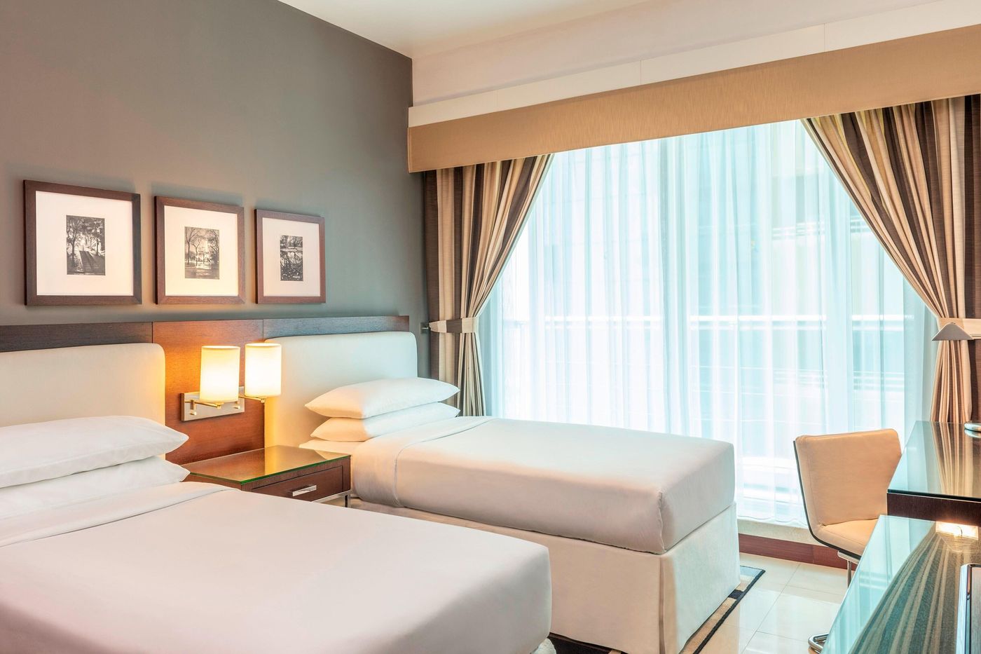 Four-Points-by-Sheraton-Sheikh-Zayed-Road-Room-31