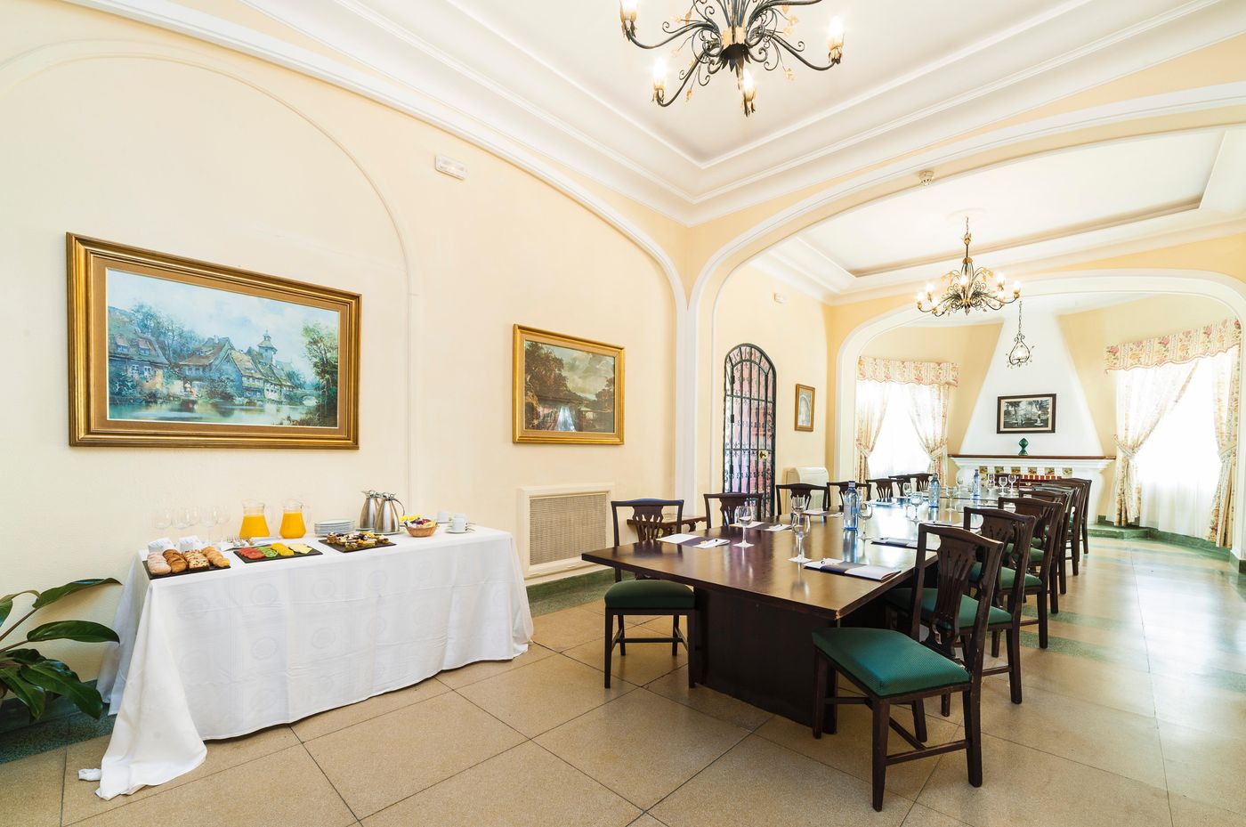 Hoteles-Globales-Reina-Cristina-Conferences-40