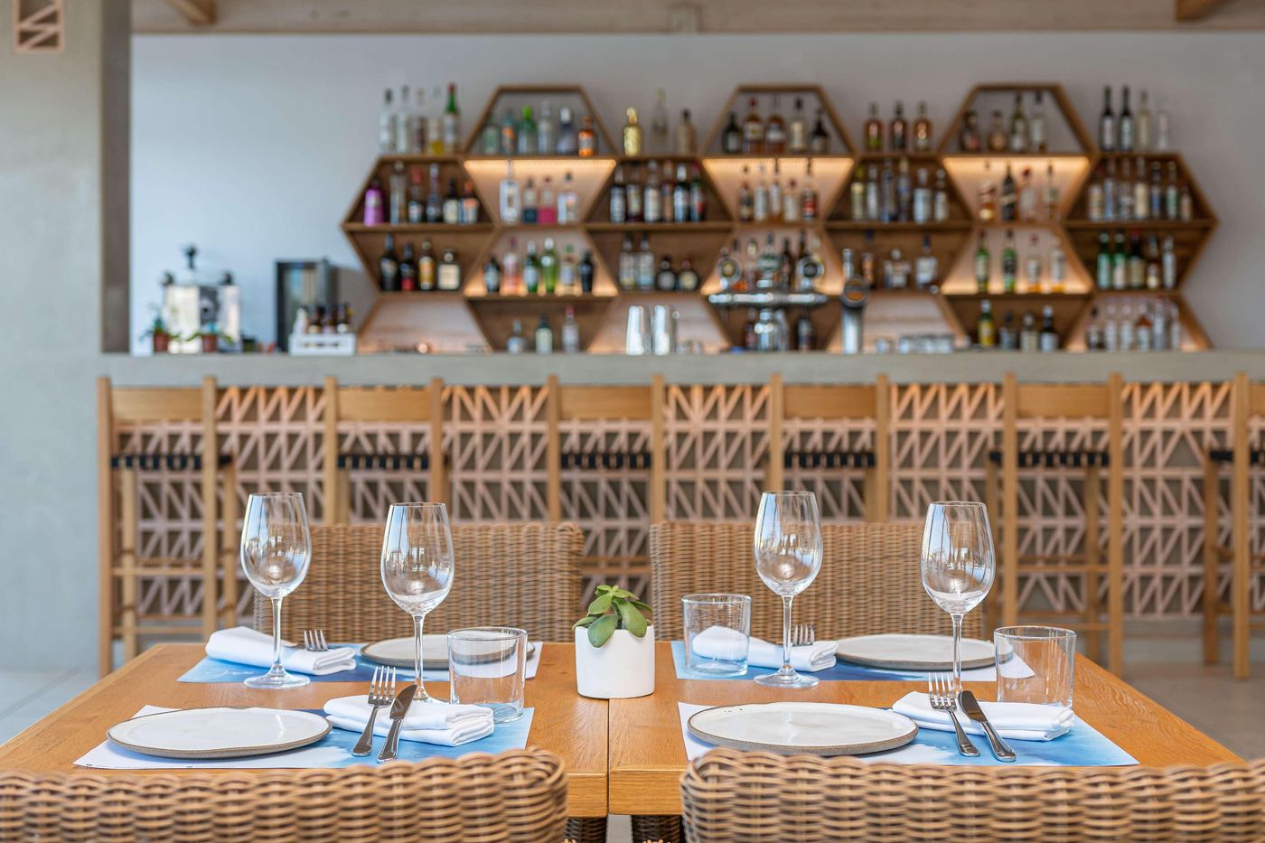 Hara-Ilios-Village-Bar-50