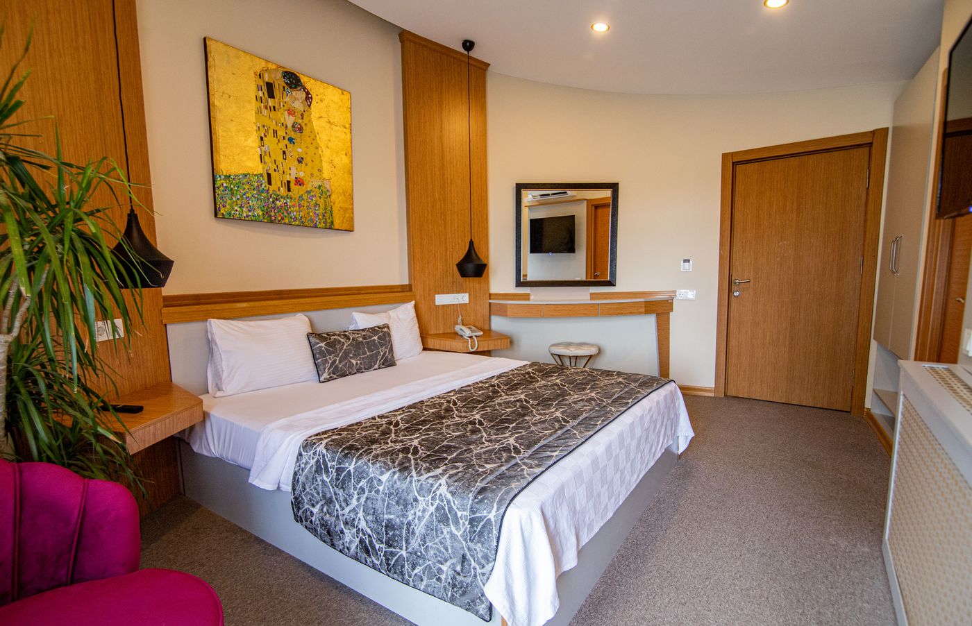 Kule-Hotel-Arnavutkoy-Room-1