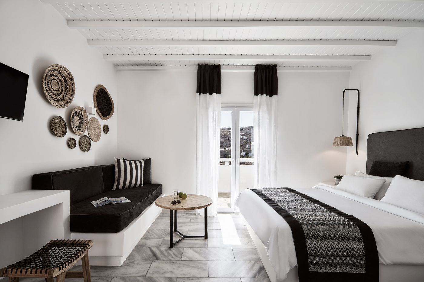 Mr---Mrs-White-Mykonos-Room-17