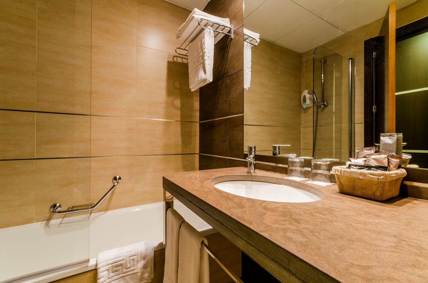 YIT Conquista de Granada-Spain-PELIGROS-General view-4