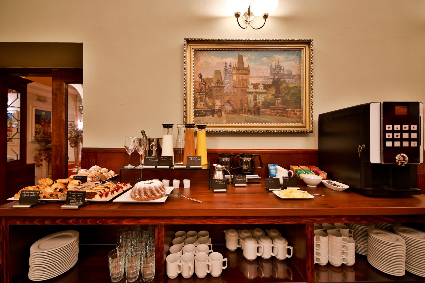 Julian-General-view-15