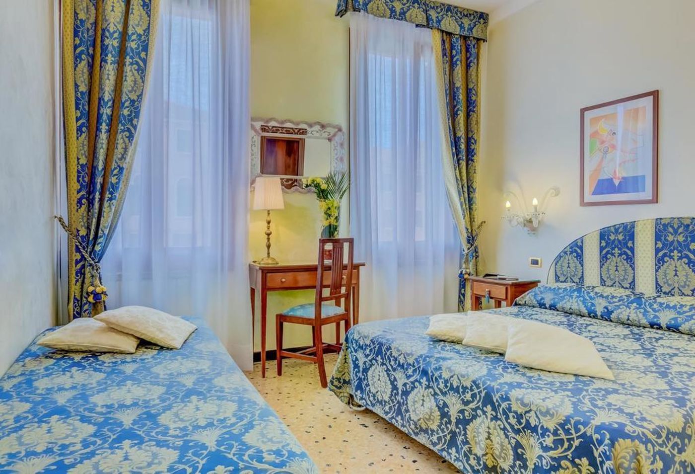 Hesperia-General-view-3