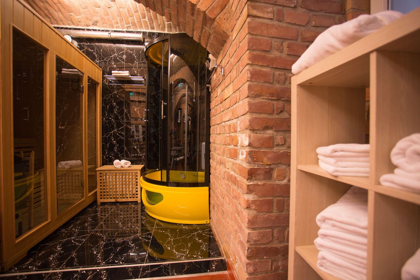 Best Western Plus Hotel Arcadia - Austria - Vienna - Sports and Entertainment - 4