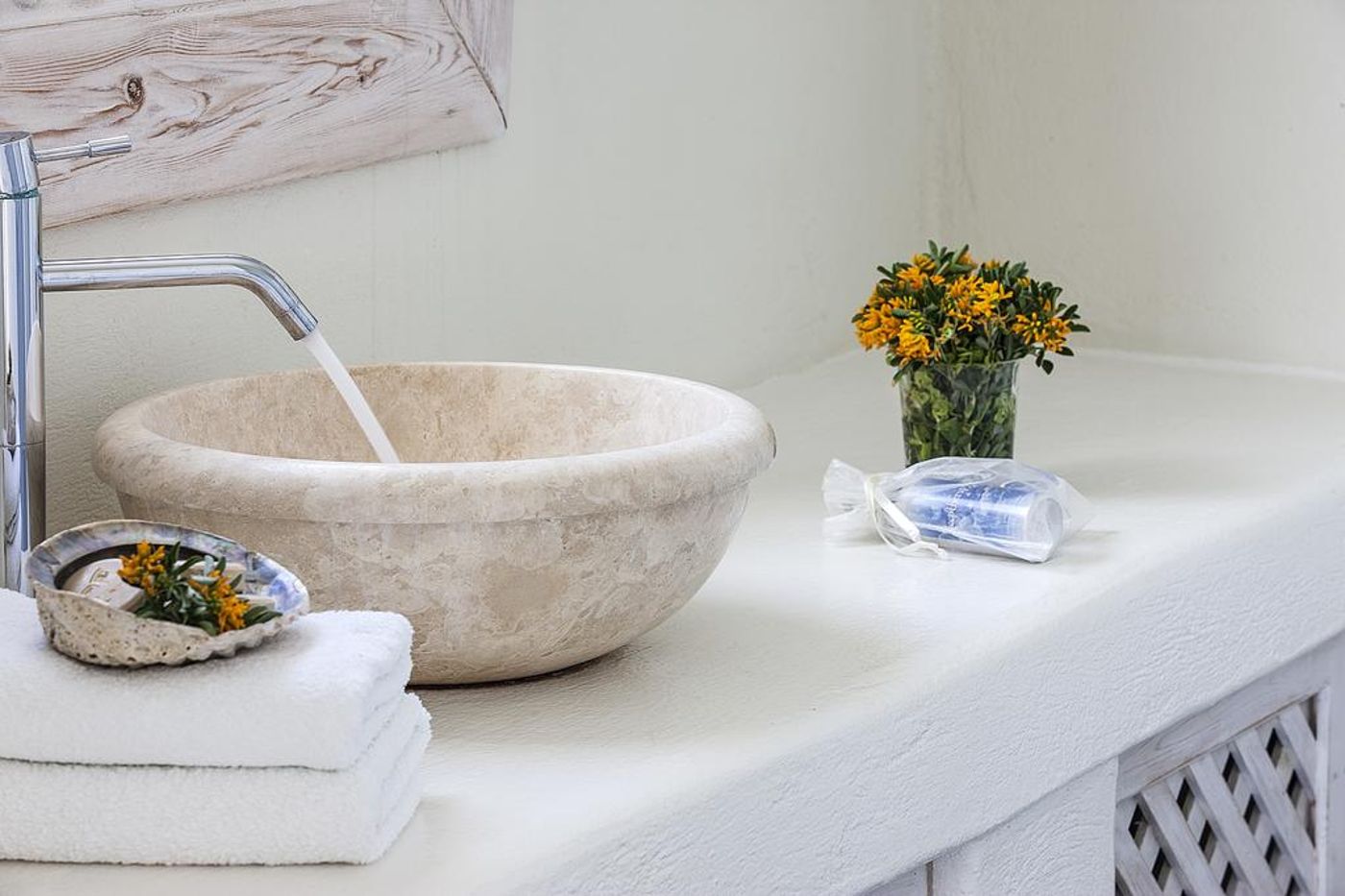 Athermi-Suites-Room-30