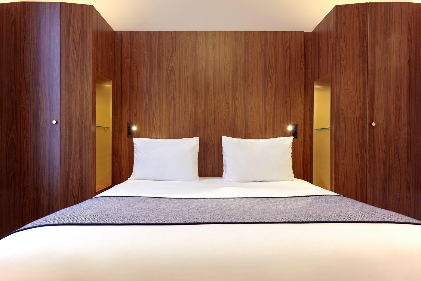 Holiday-Inn-Paris-Gare-de-Lyon-Bastille-Room-27