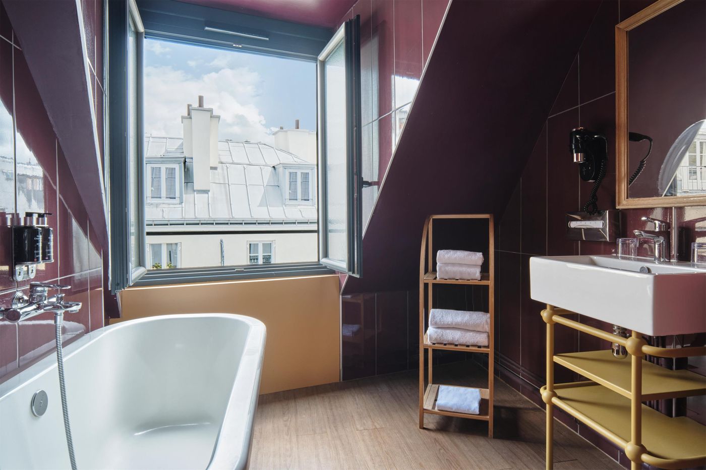 Hotel-Josephine-by-Happyculture-Room-45