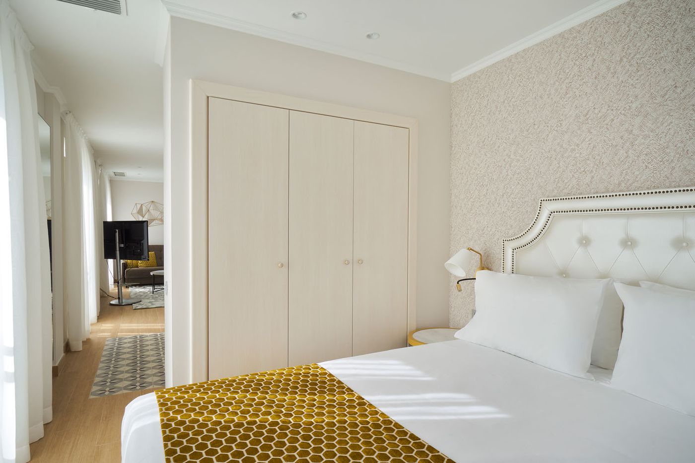 Tandem-Soho-Suites-Room-23