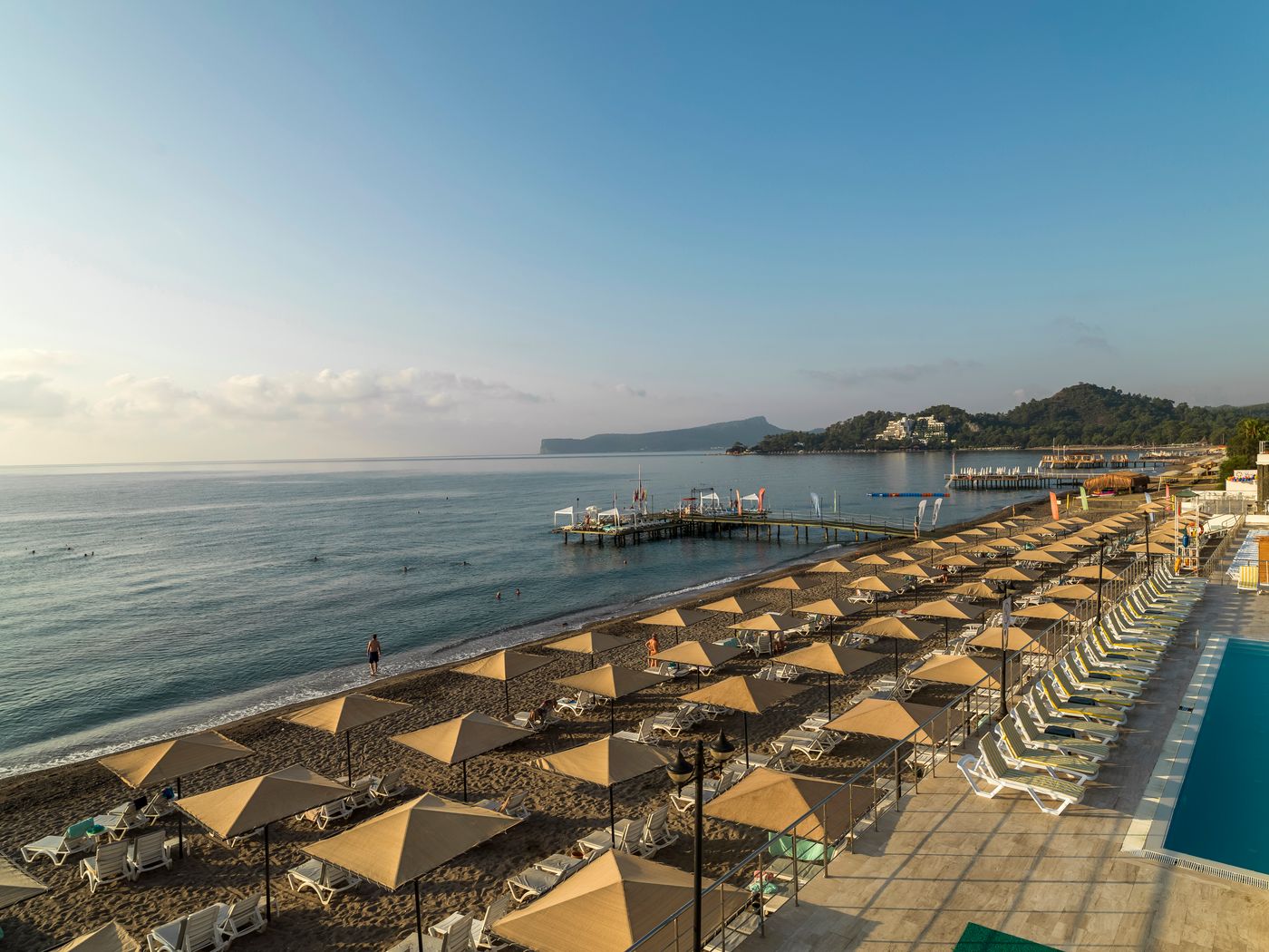 La-Mer-Hotel-Beach-30