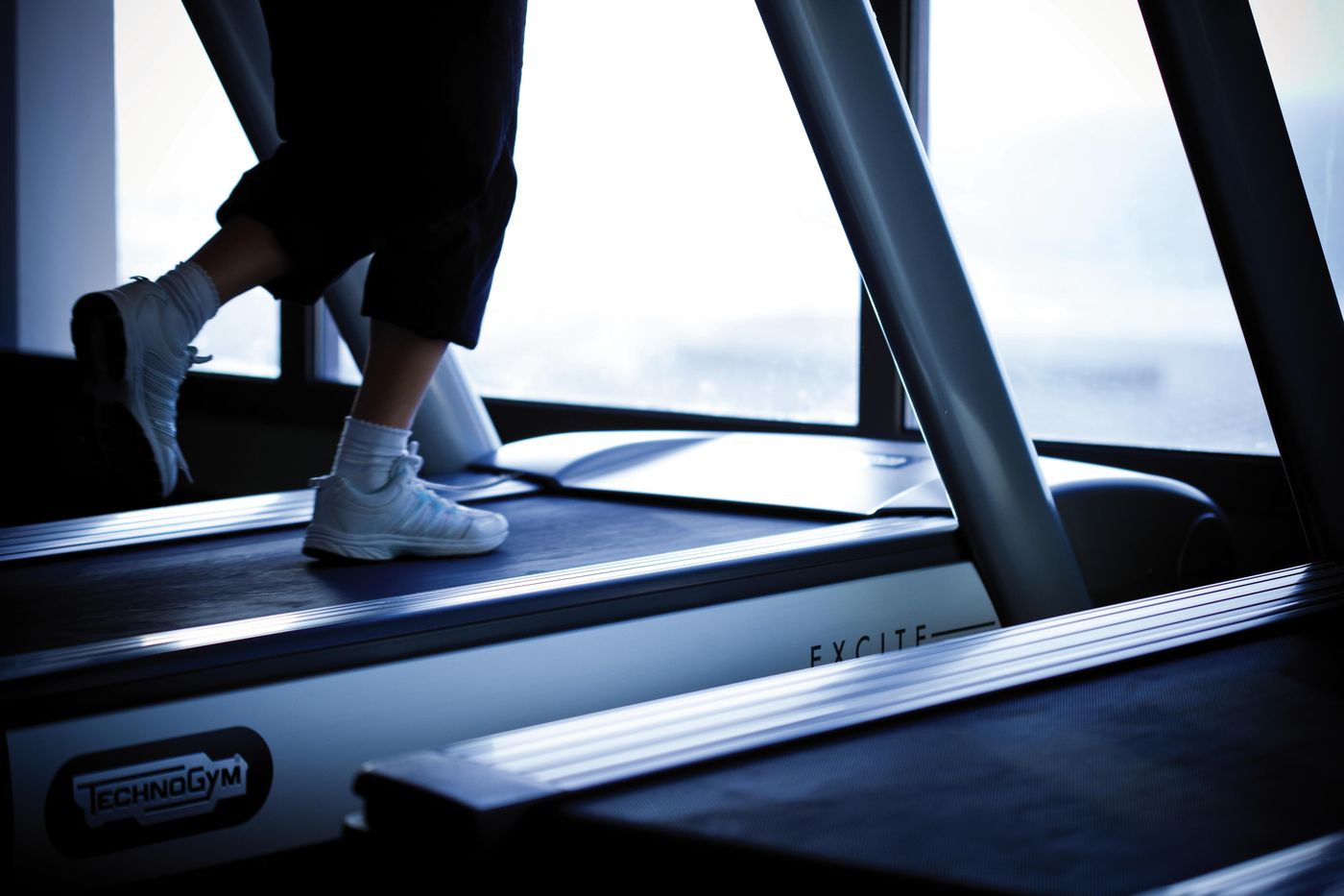 Movenpick-Bur-Dubai-Sports-and-Entertainment-73