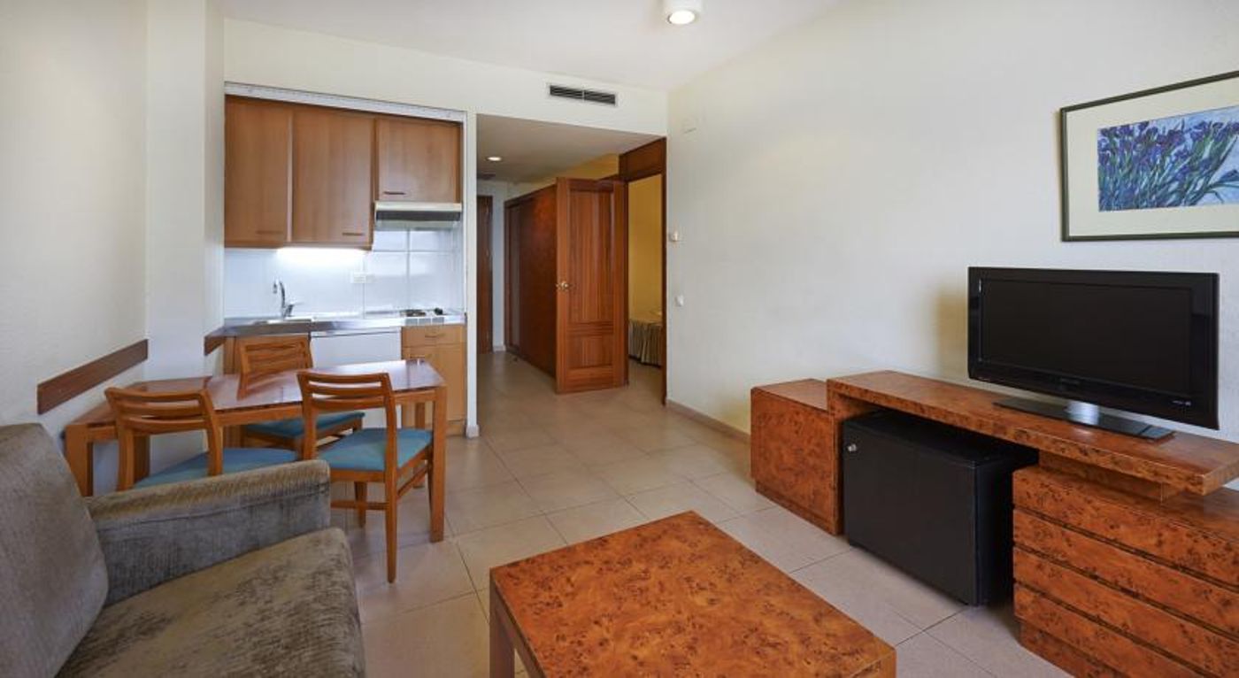 Hesperia Sant Joan Suites