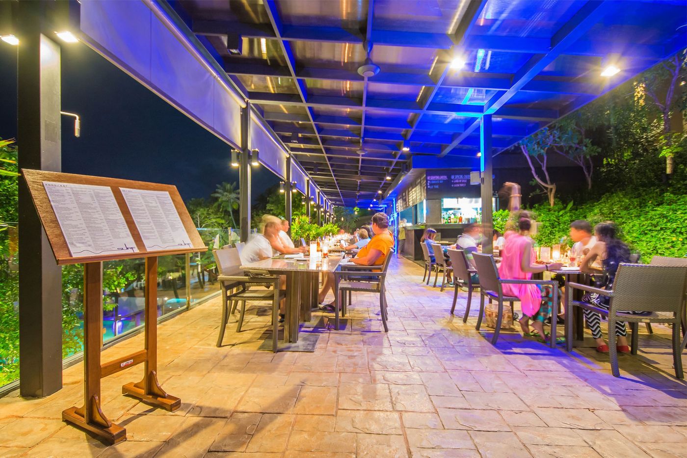 Sunsuri-Phuket-Restaurant-23