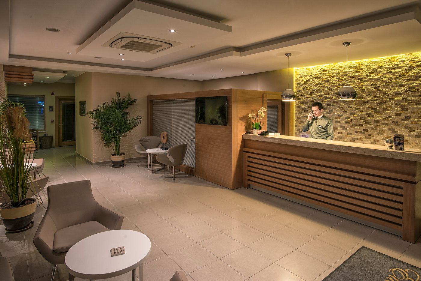 Elite-Orkide-Suite-Hotel-Lobby-38