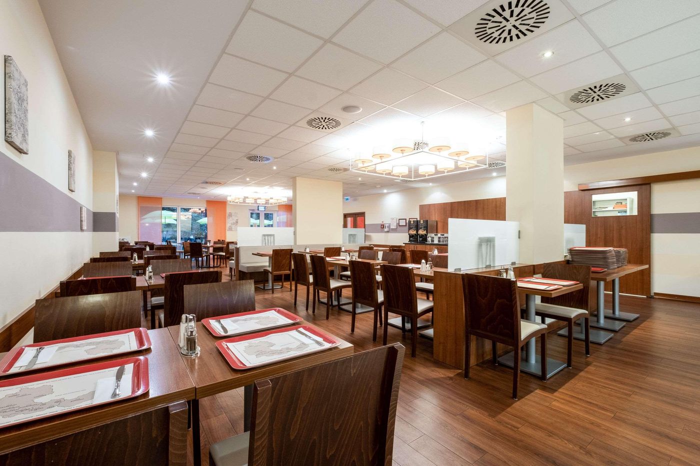 City-Hotel-Budapest-Restaurant-28