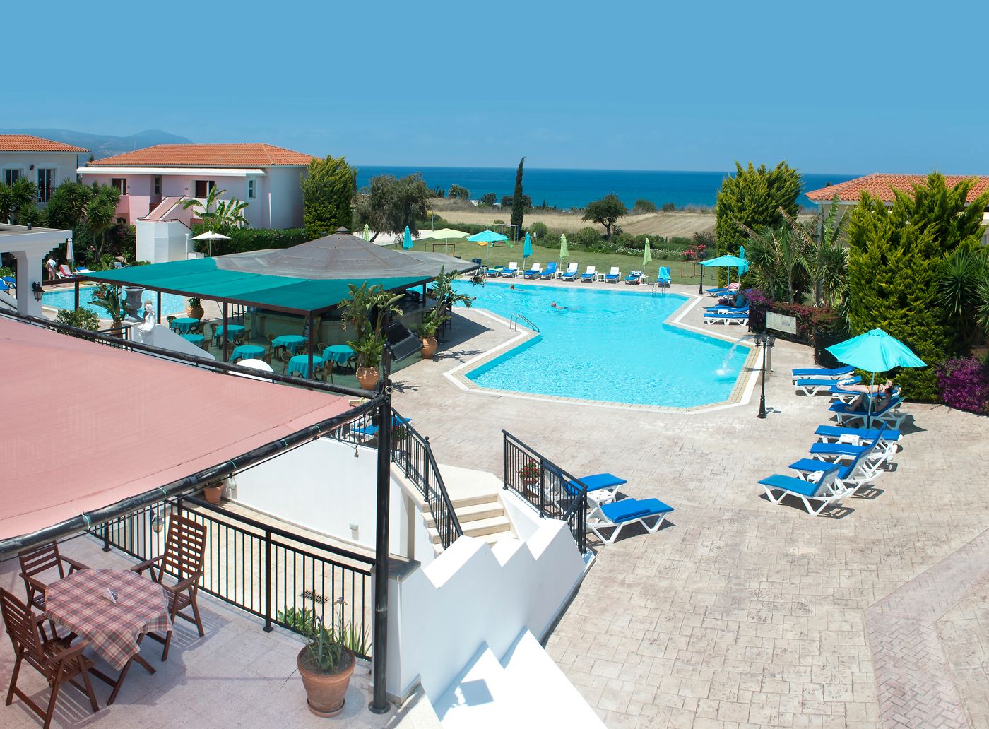 Akamanthea-Holiday-Village-Pool-3