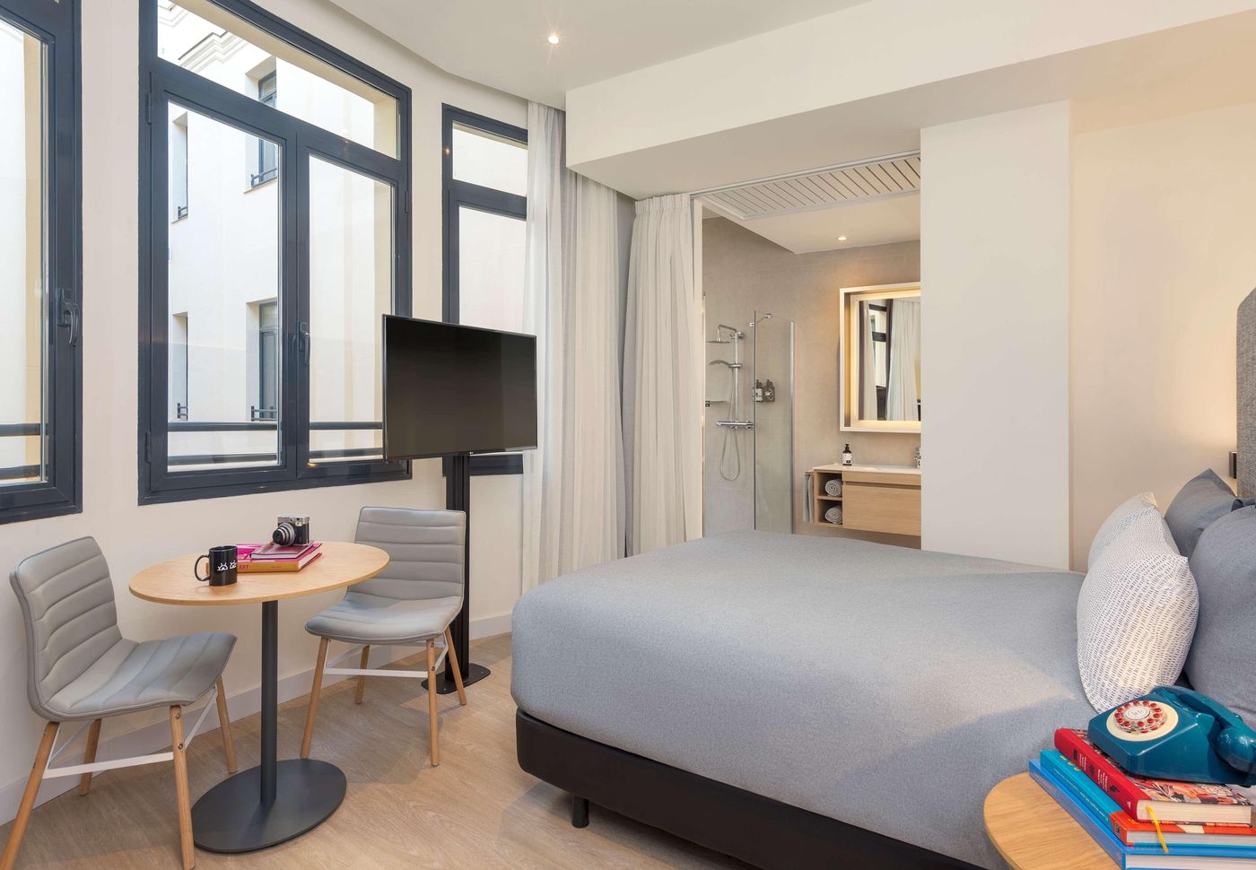 TRYP-Madrid-Cibeles-Hotel-Room-11