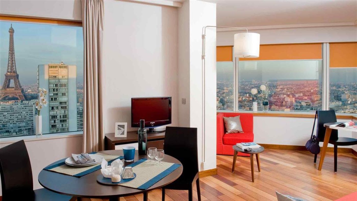 Adagio-Paris-Tour-Eiffel-Room-52