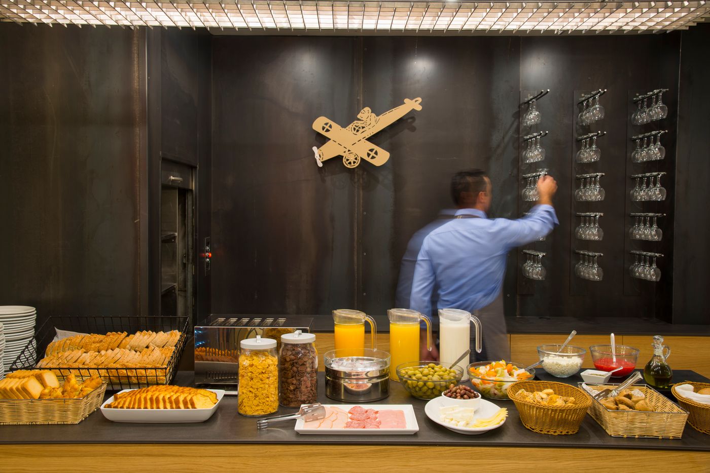 Olympic-Restaurant-29