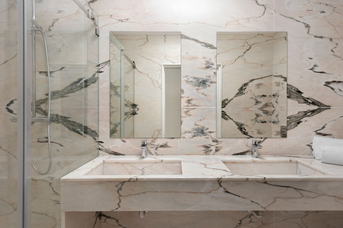 Lazy-Days---Adults-Only---Duna-Parque-Group-Room-17