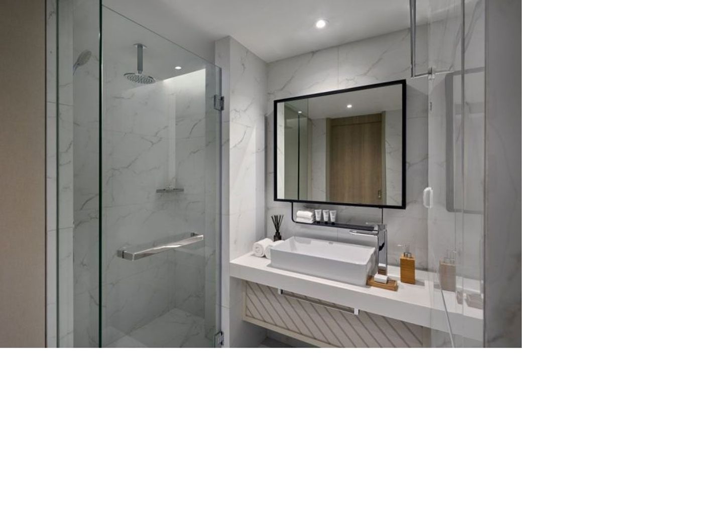 Oakwood-Studios-Sukhumvit-Bangkok-Room-34