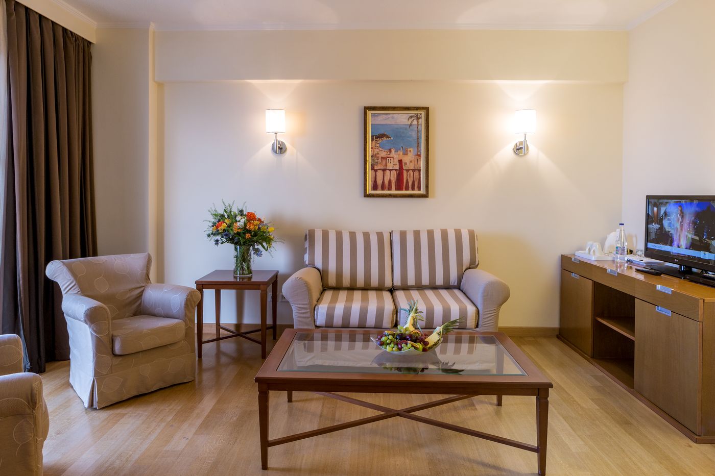 Neptune-Hotels---Resort--Convention-Centre---Spa-Room-38