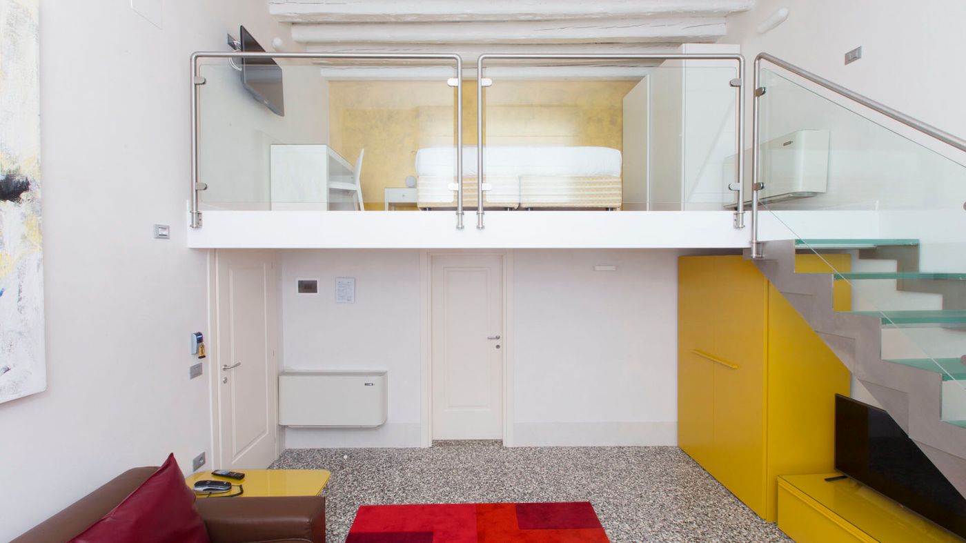 American-Dinesen-Room-17